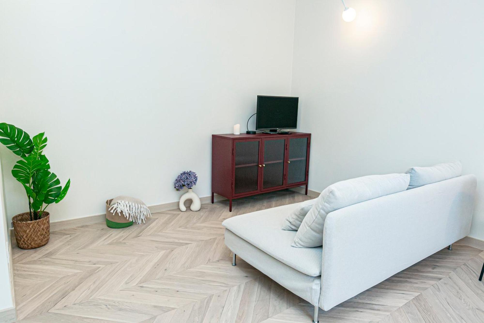 Rakowiecka - Bezplatny Parking - Free Parking - Stacja Metra 500M - Underground Station 500M Better Rental Βαρσοβία Εξωτερικό φωτογραφία