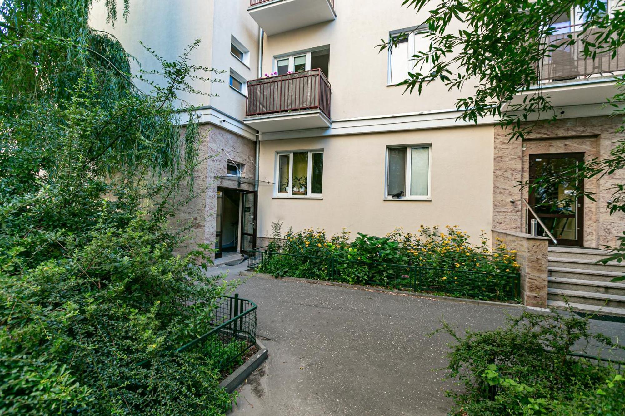 Rakowiecka - Bezplatny Parking - Free Parking - Stacja Metra 500M - Underground Station 500M Better Rental Βαρσοβία Εξωτερικό φωτογραφία